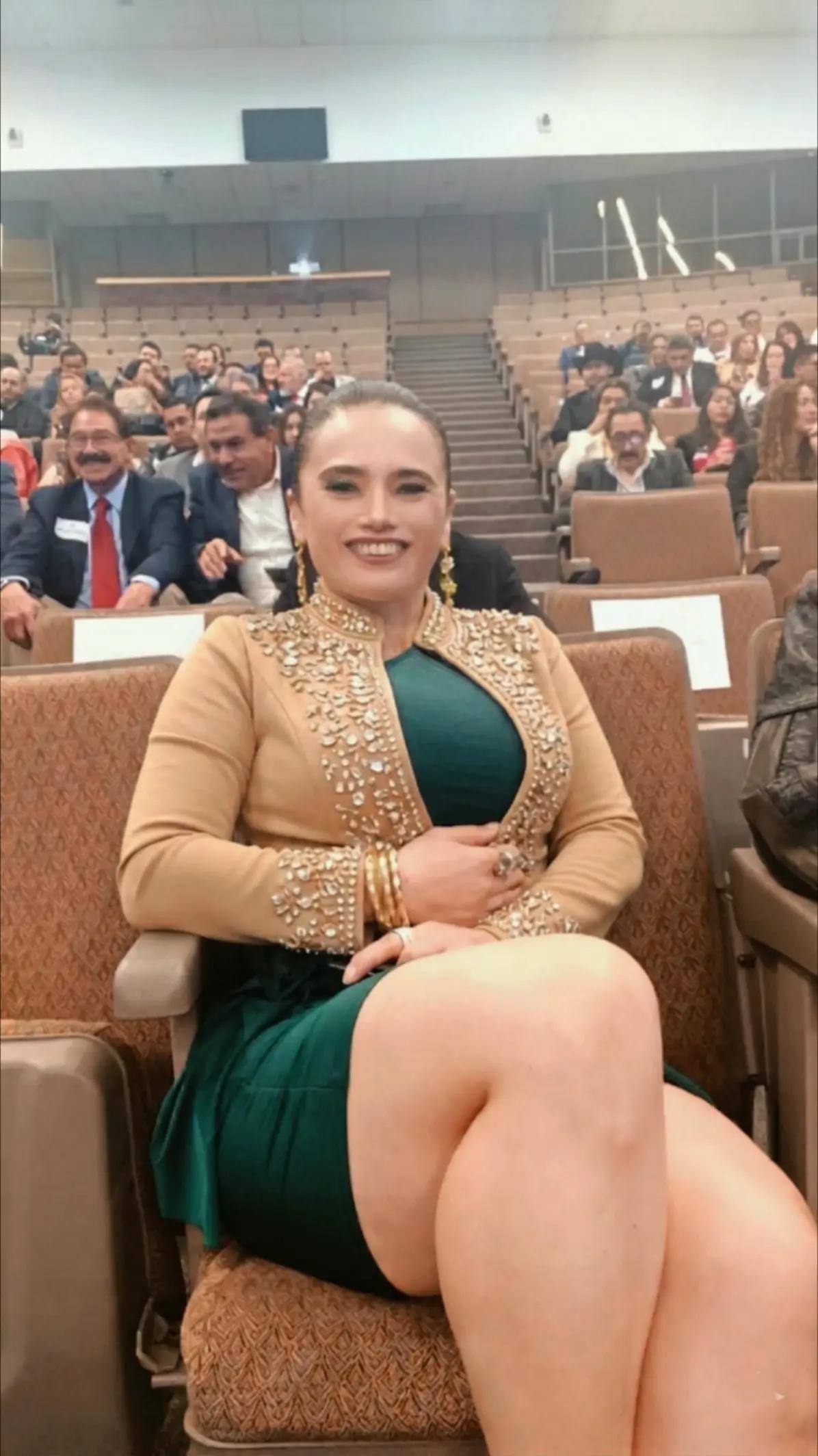 @EmbajadoraLeticiachong