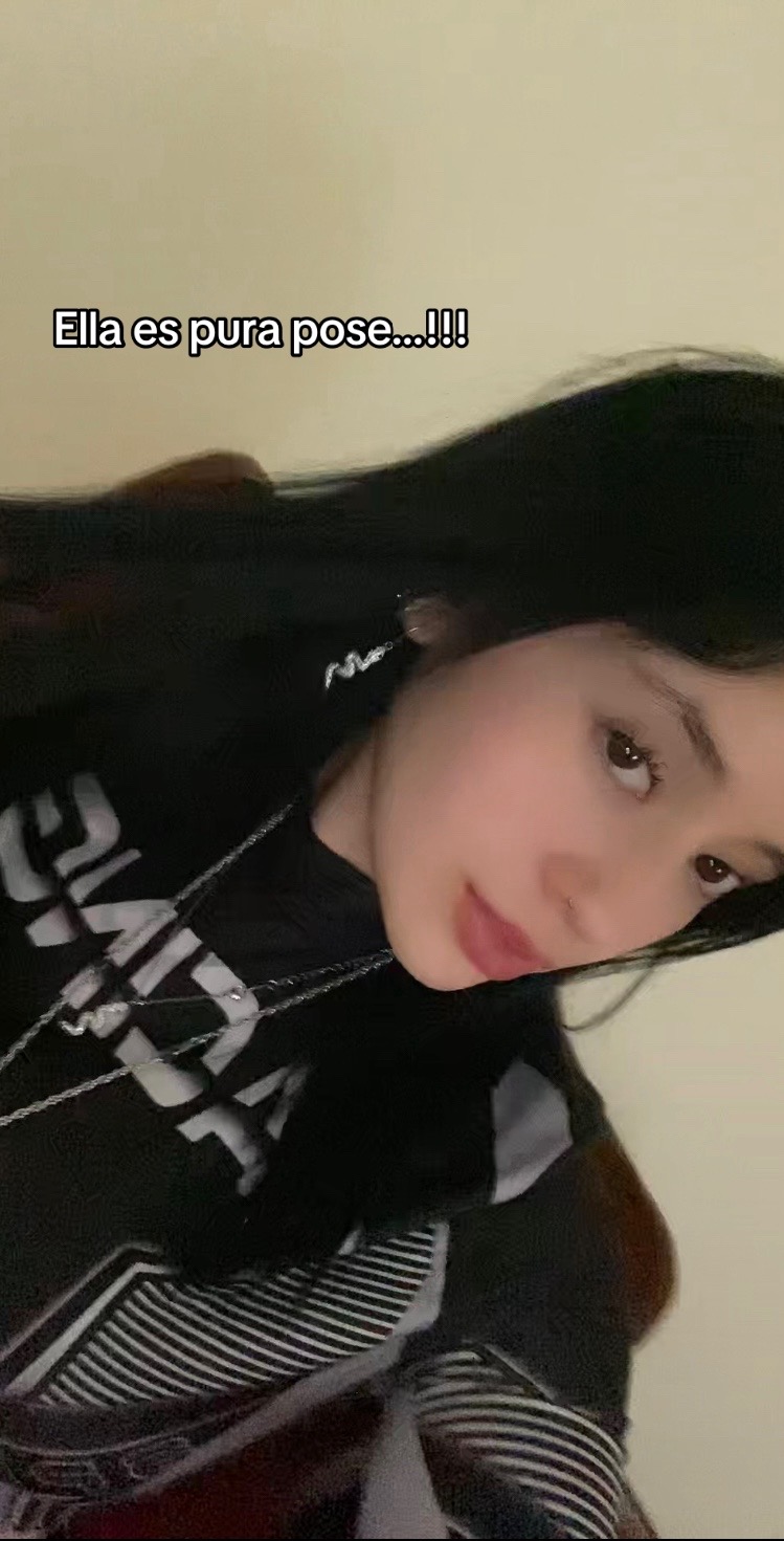 @Eren🖤🦇