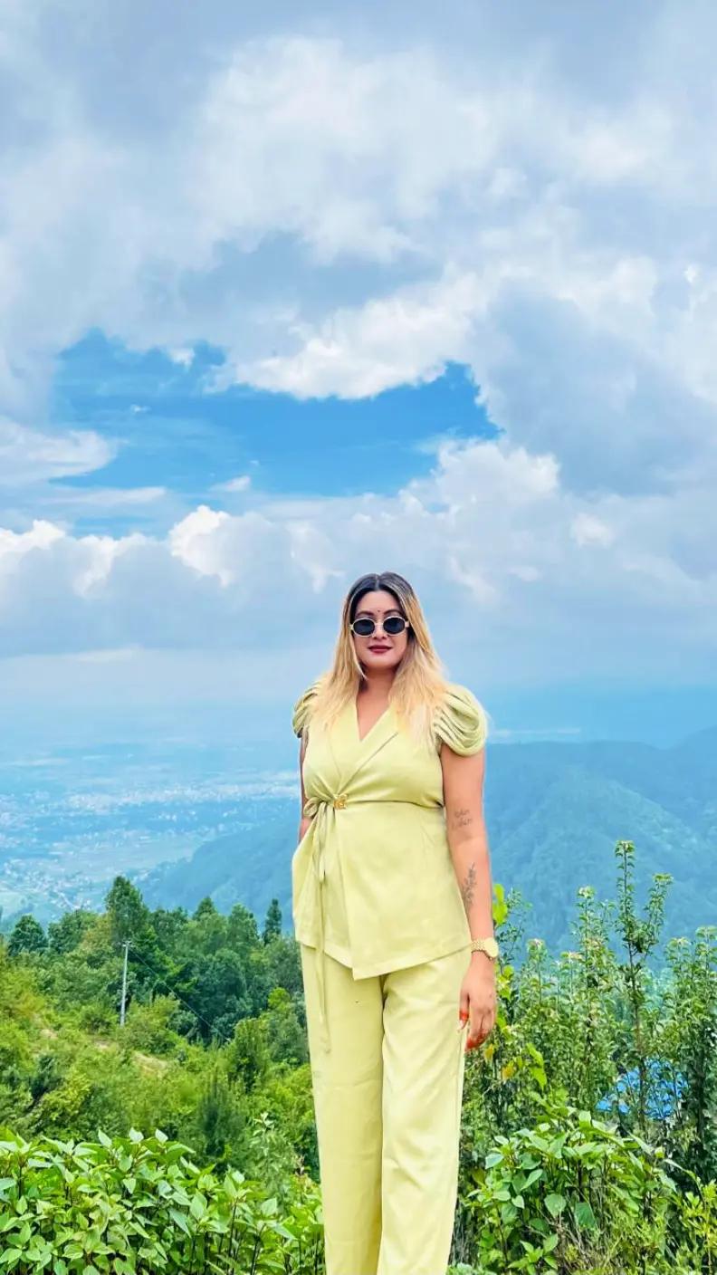 @shantichand.🧿❤️🫠✈️