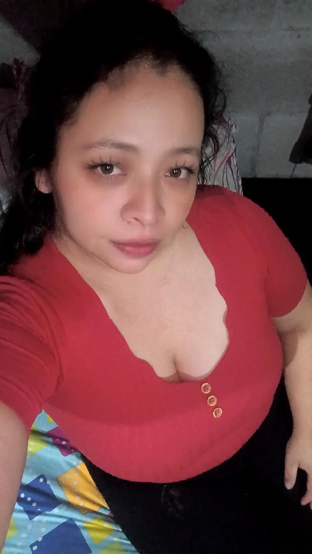 @Mayra Floreslopez