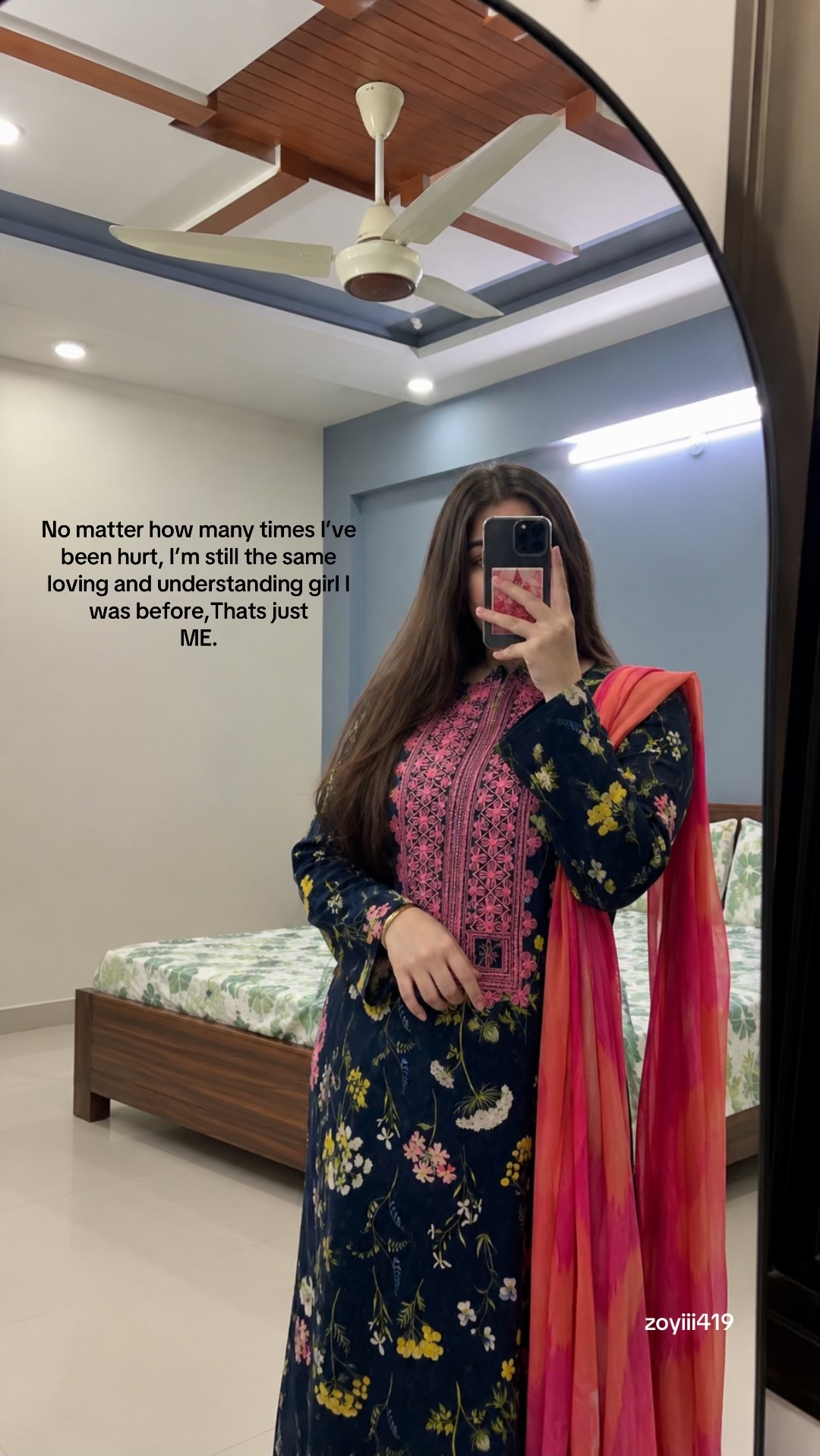 @زویا ملک