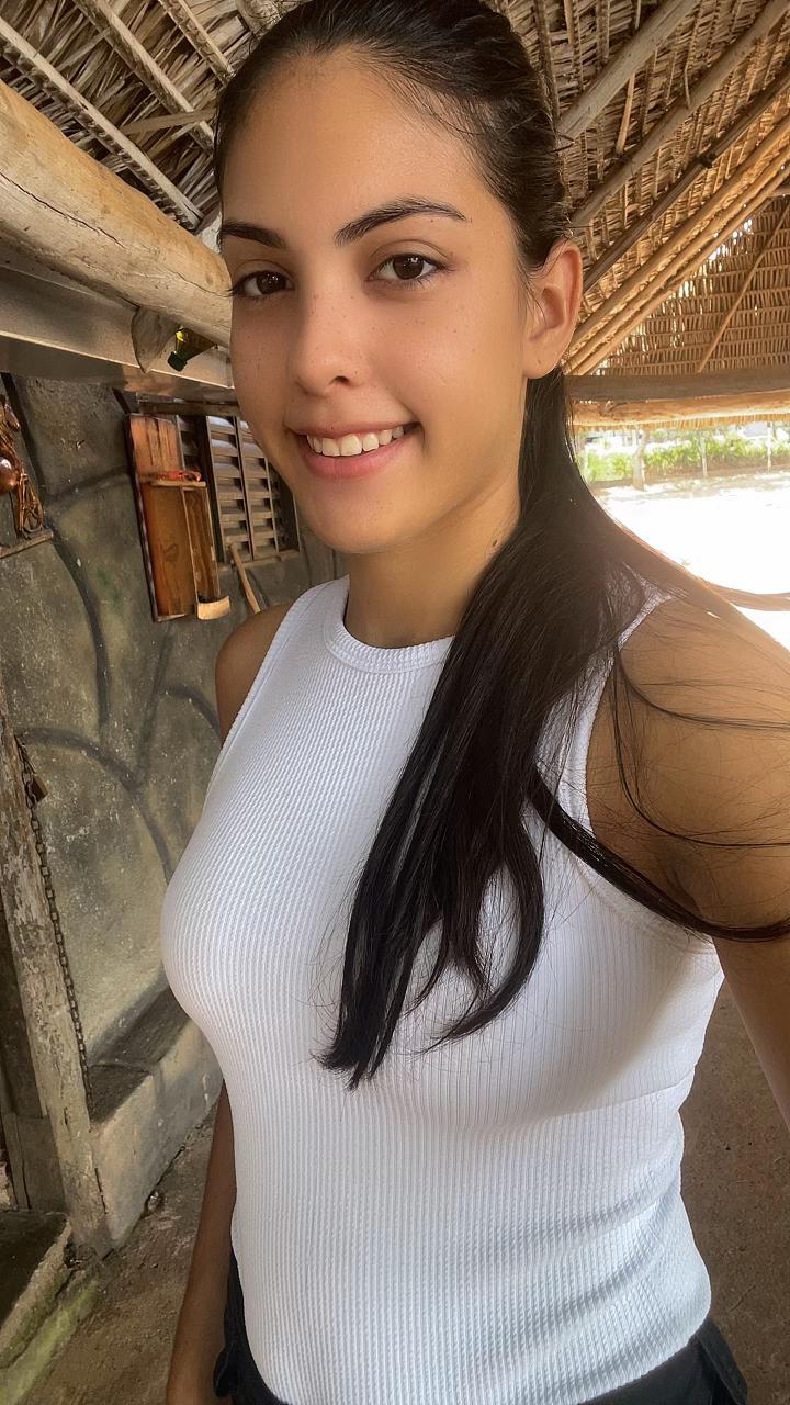 @andrielly2388
