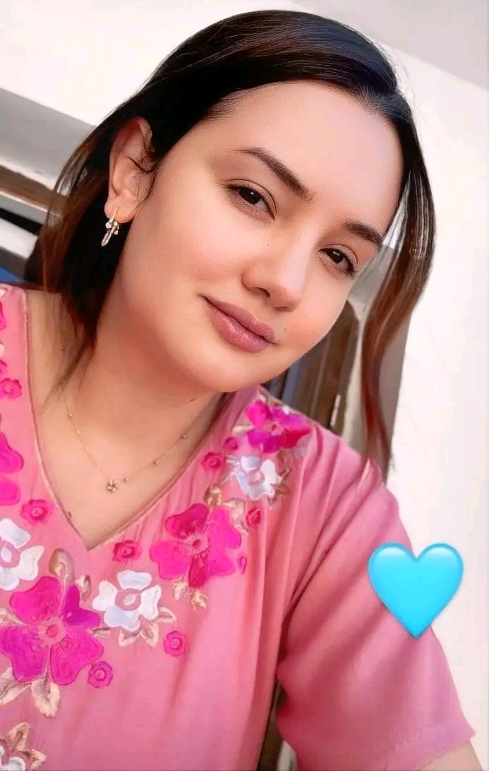 @Fans. Bouchra okbi ❤