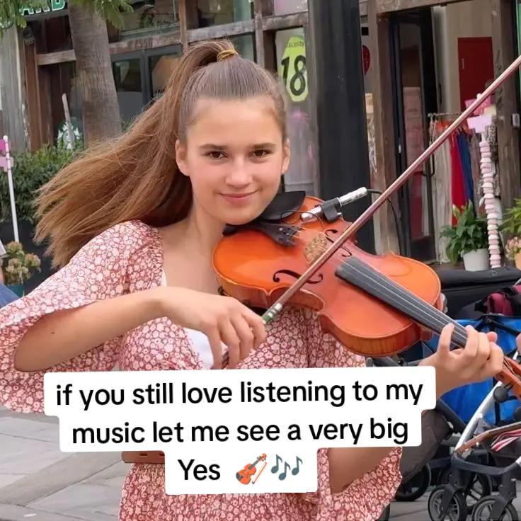 @Karolina Rose