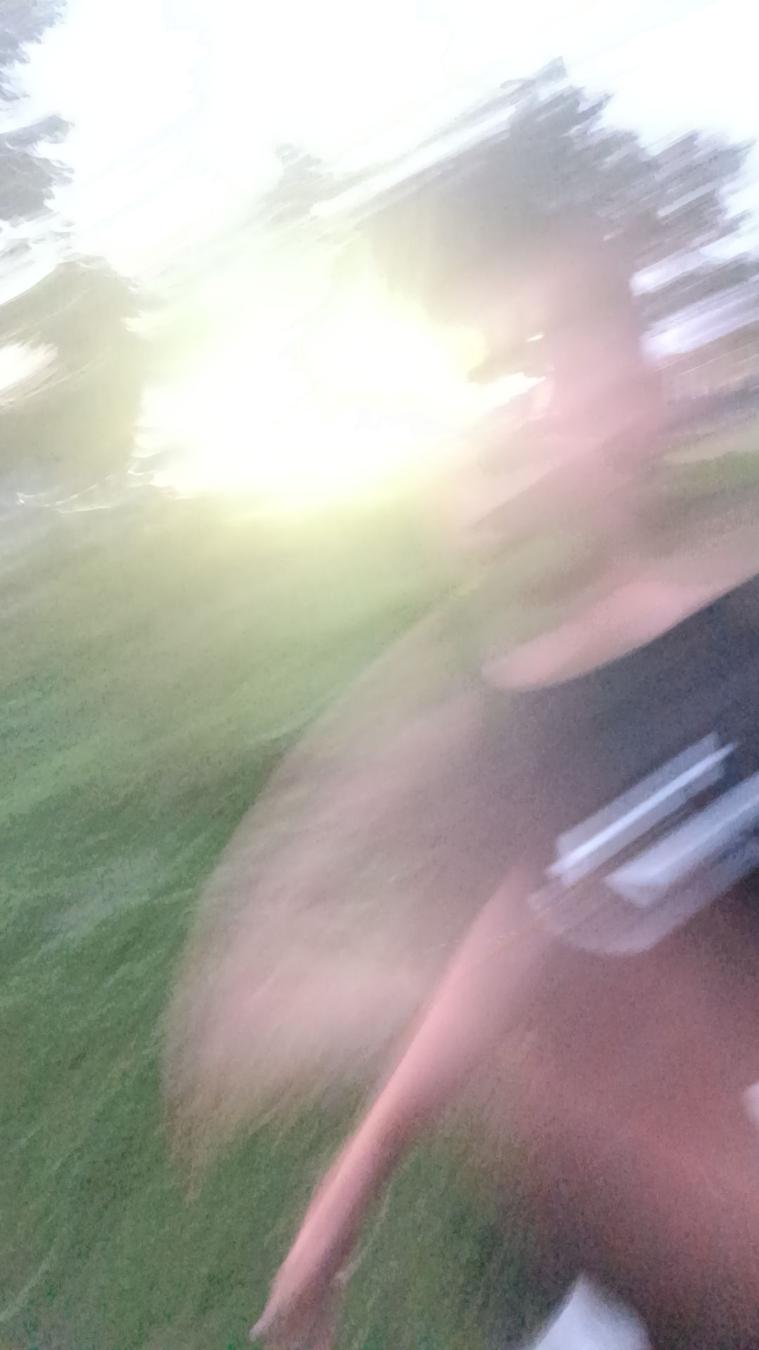 @...