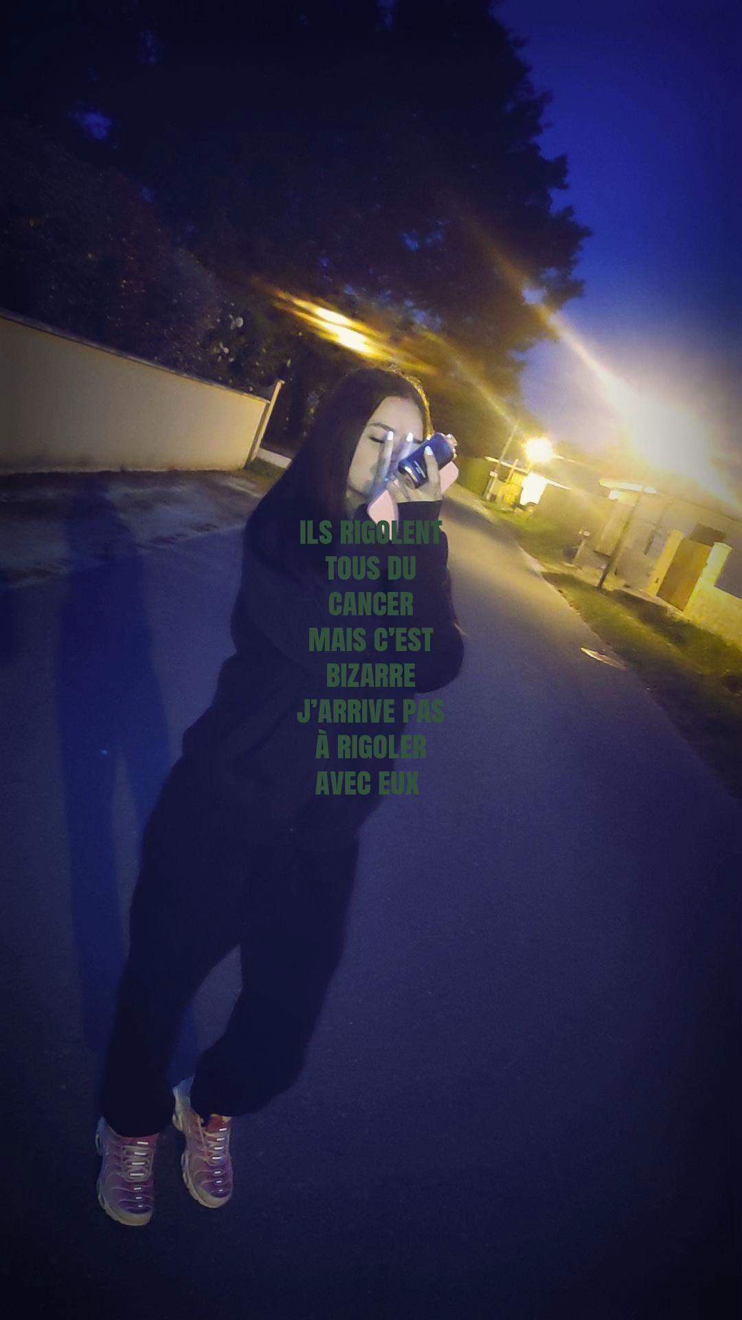 @️