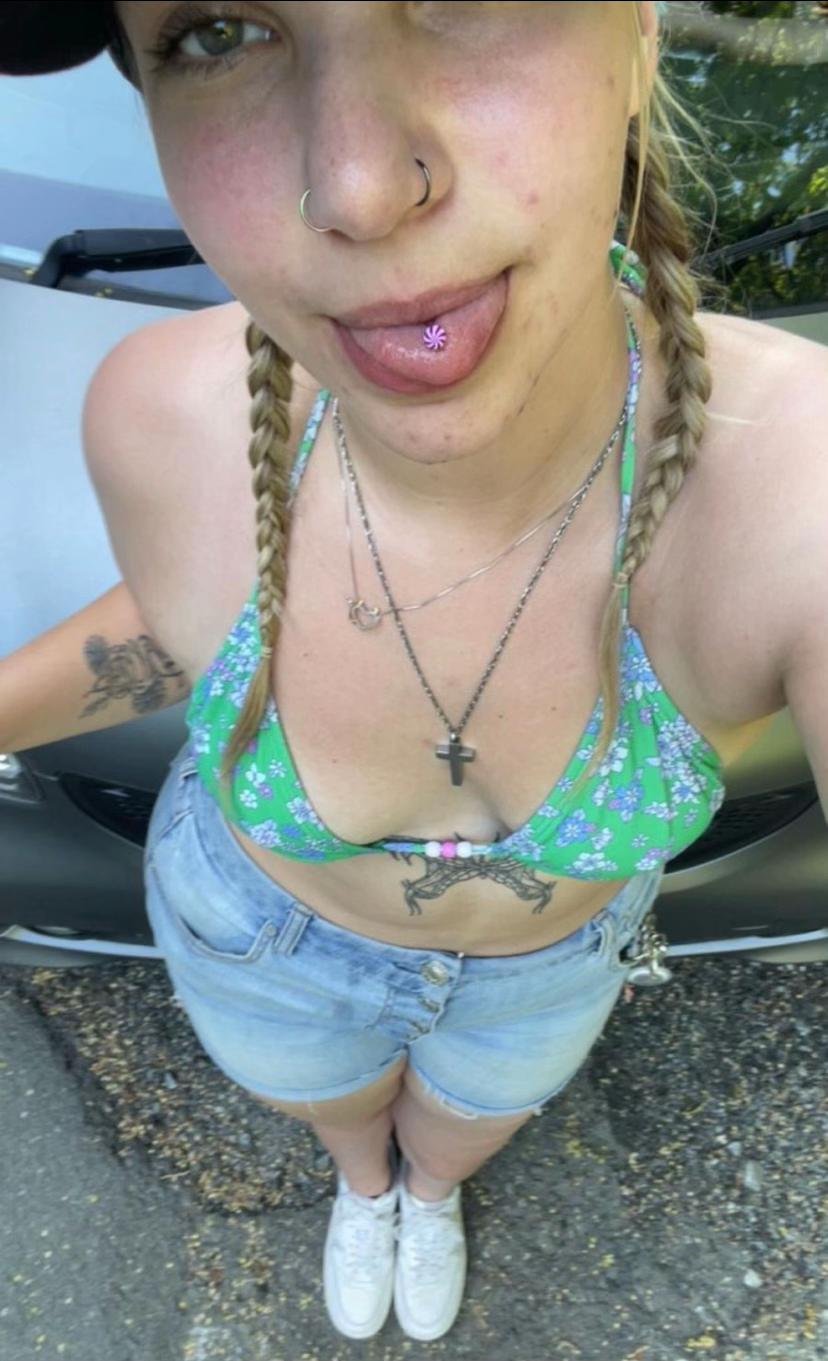 @chloe_devereaux