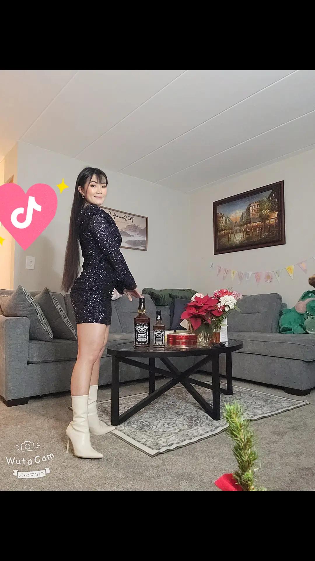 @Aungkana Koonhong