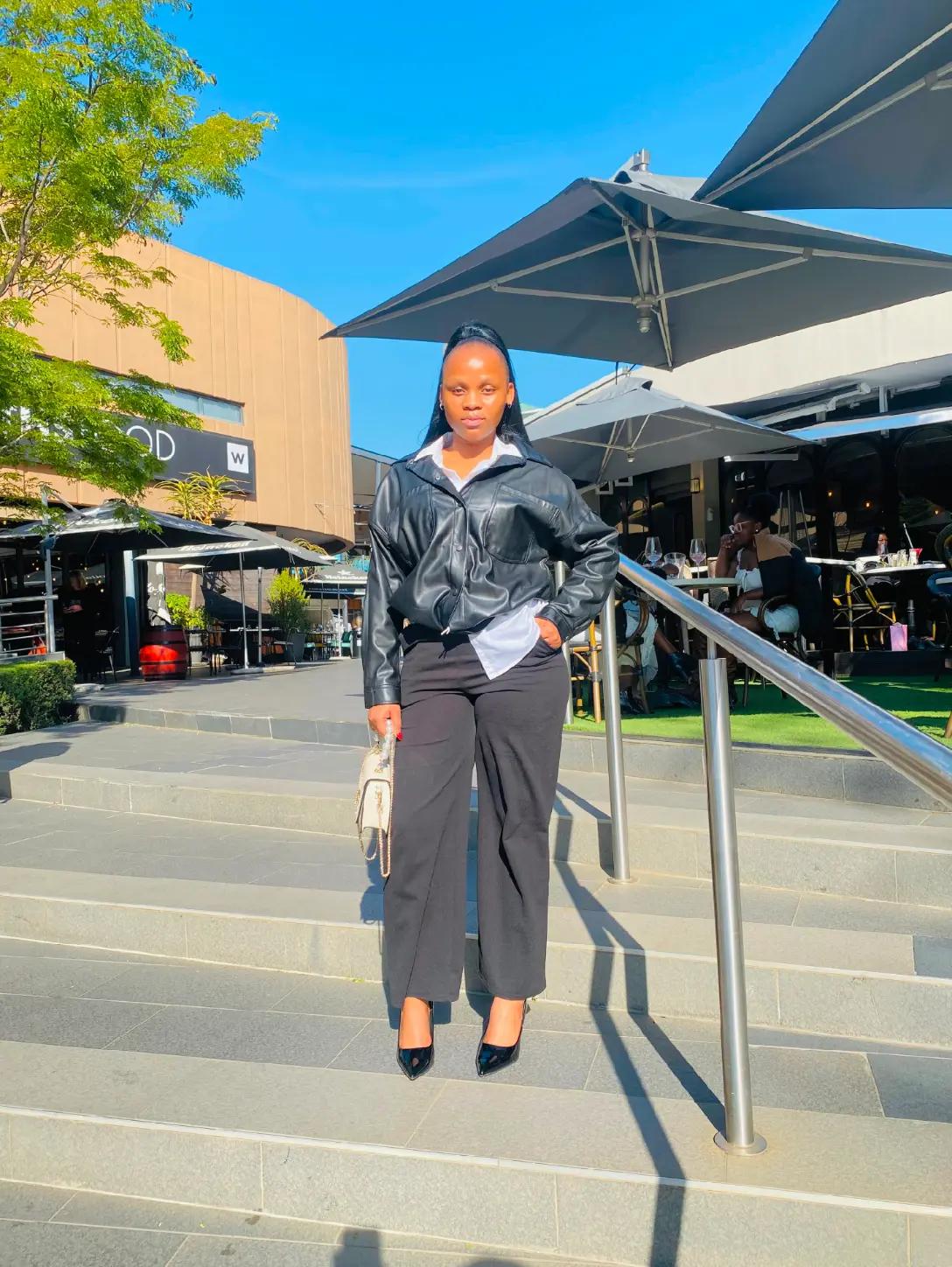 @Tshegofatso