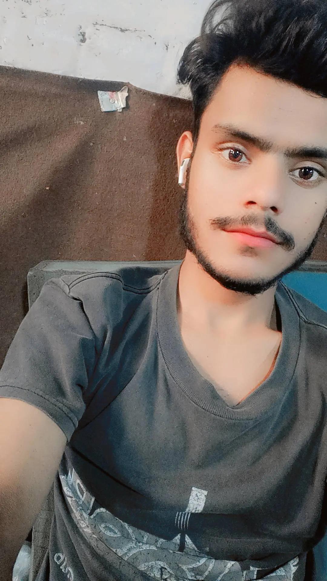 @tiger👑..99