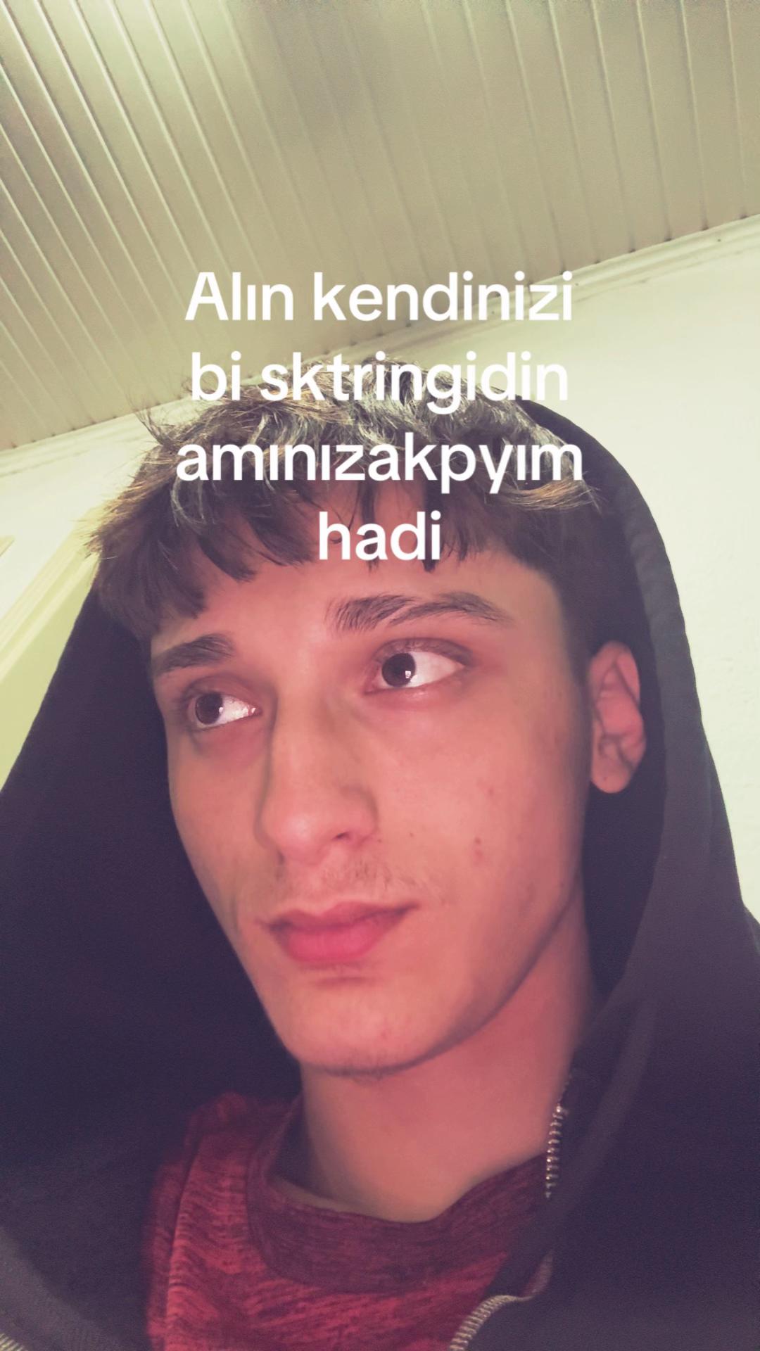 @Aniki