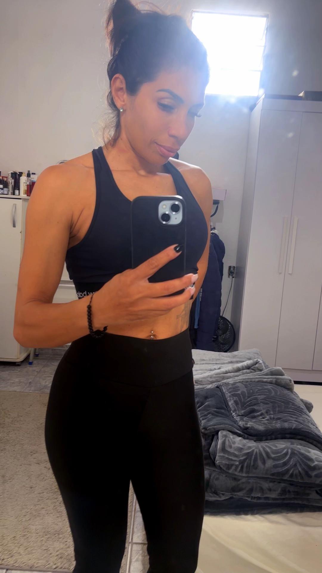 @Morena777