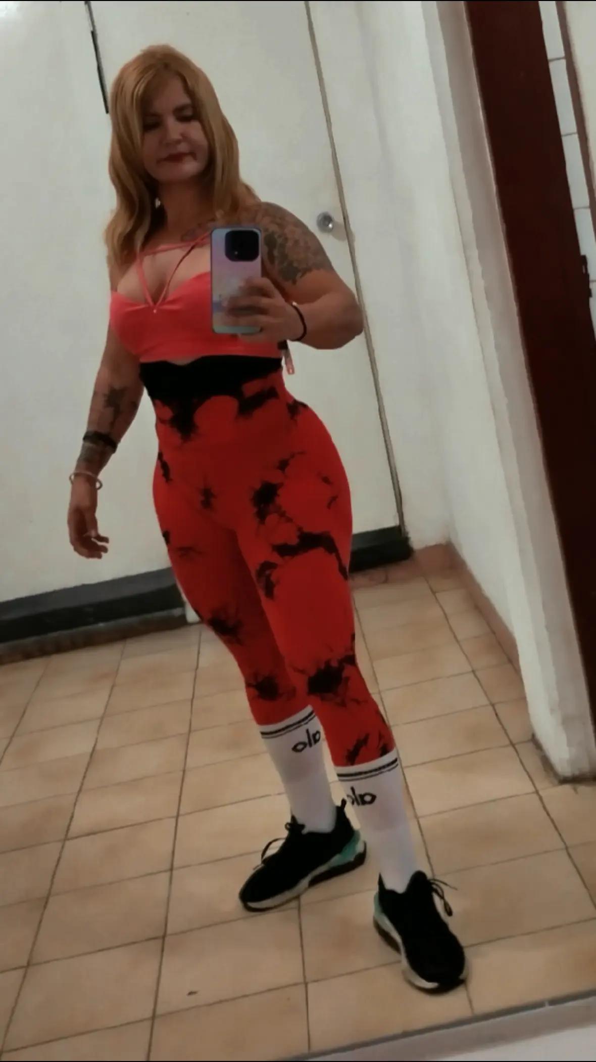 @la catira musculosa