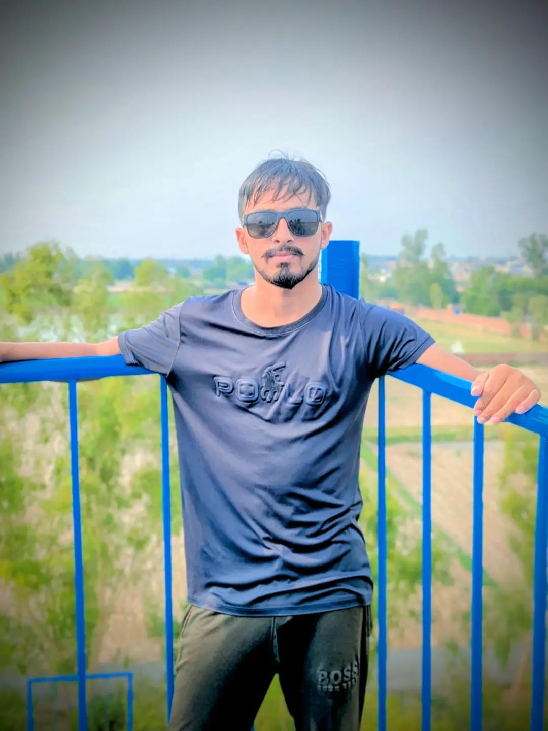 @aryan rajpoot 4 💜