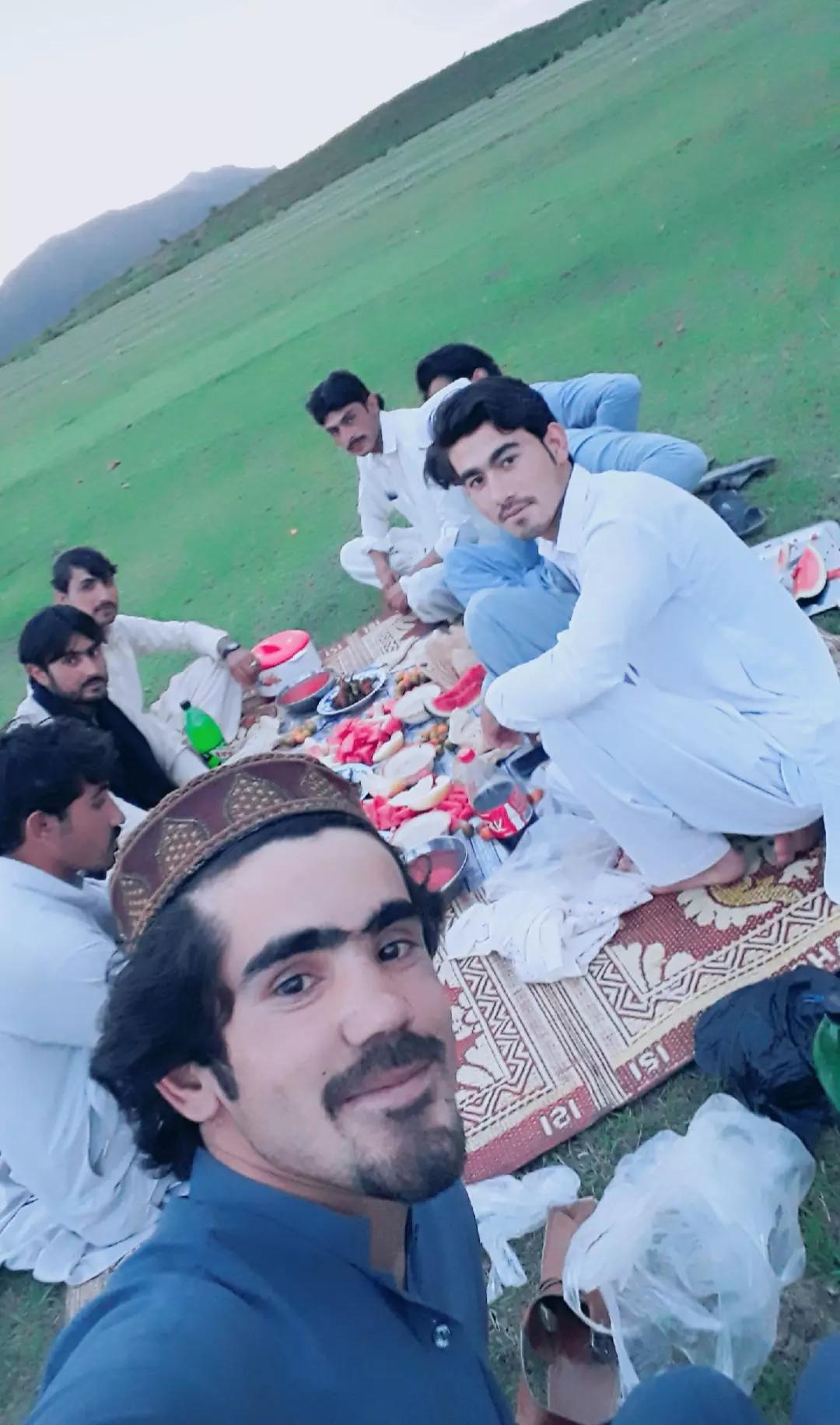@Sheno malang 🇵🇰🇶🇦
