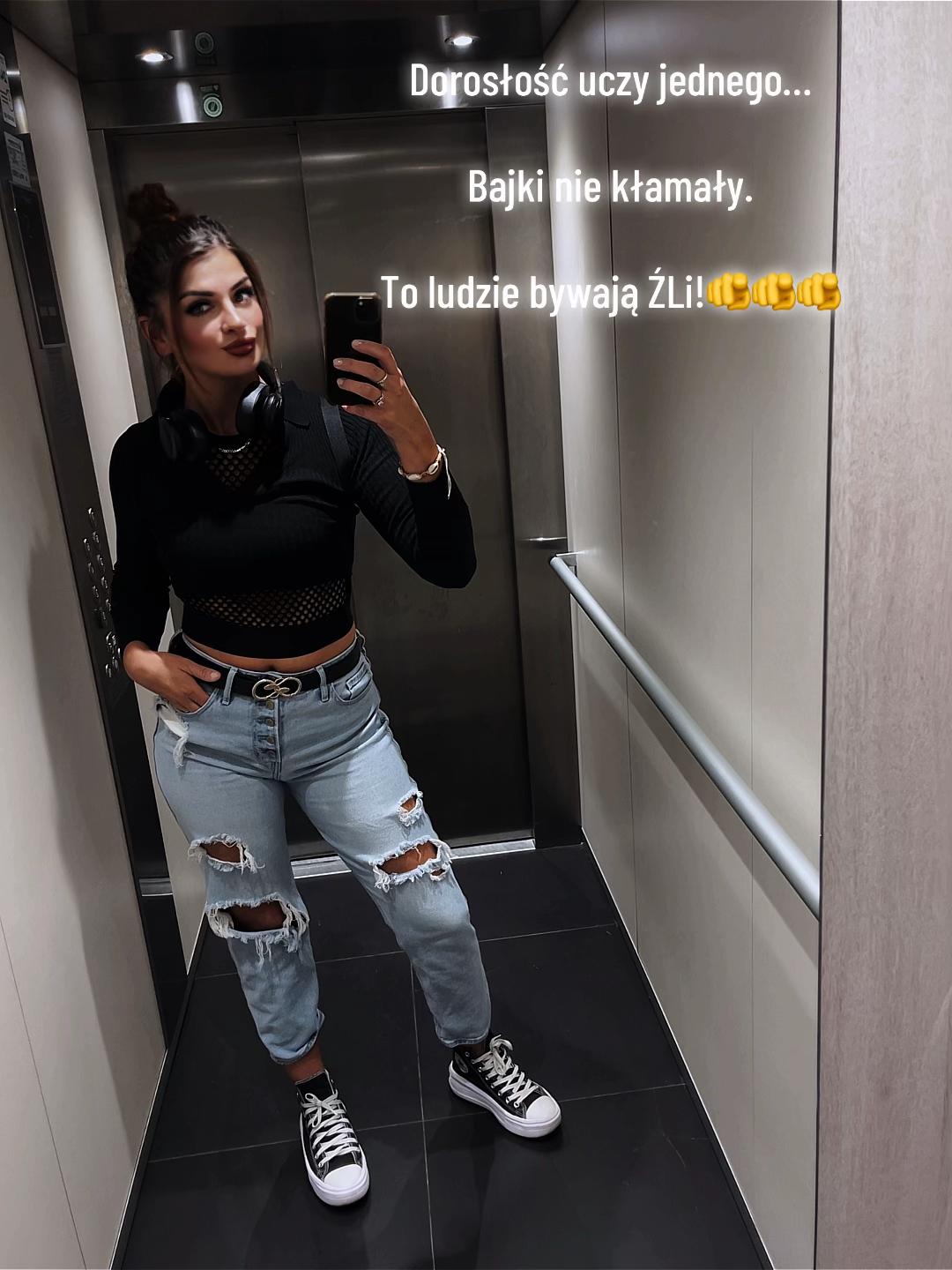 @dorisxD