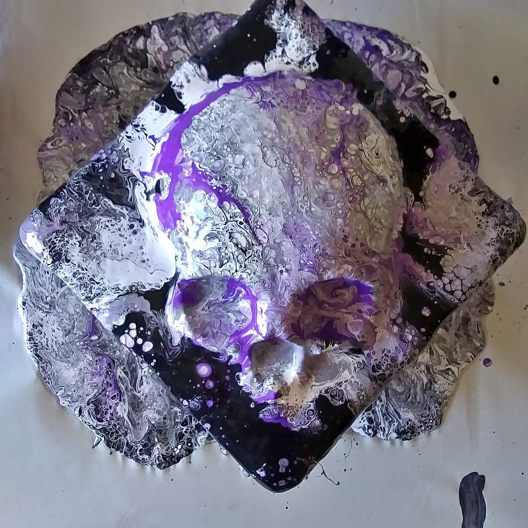 @METAL DUDE ATTEMPTS ART