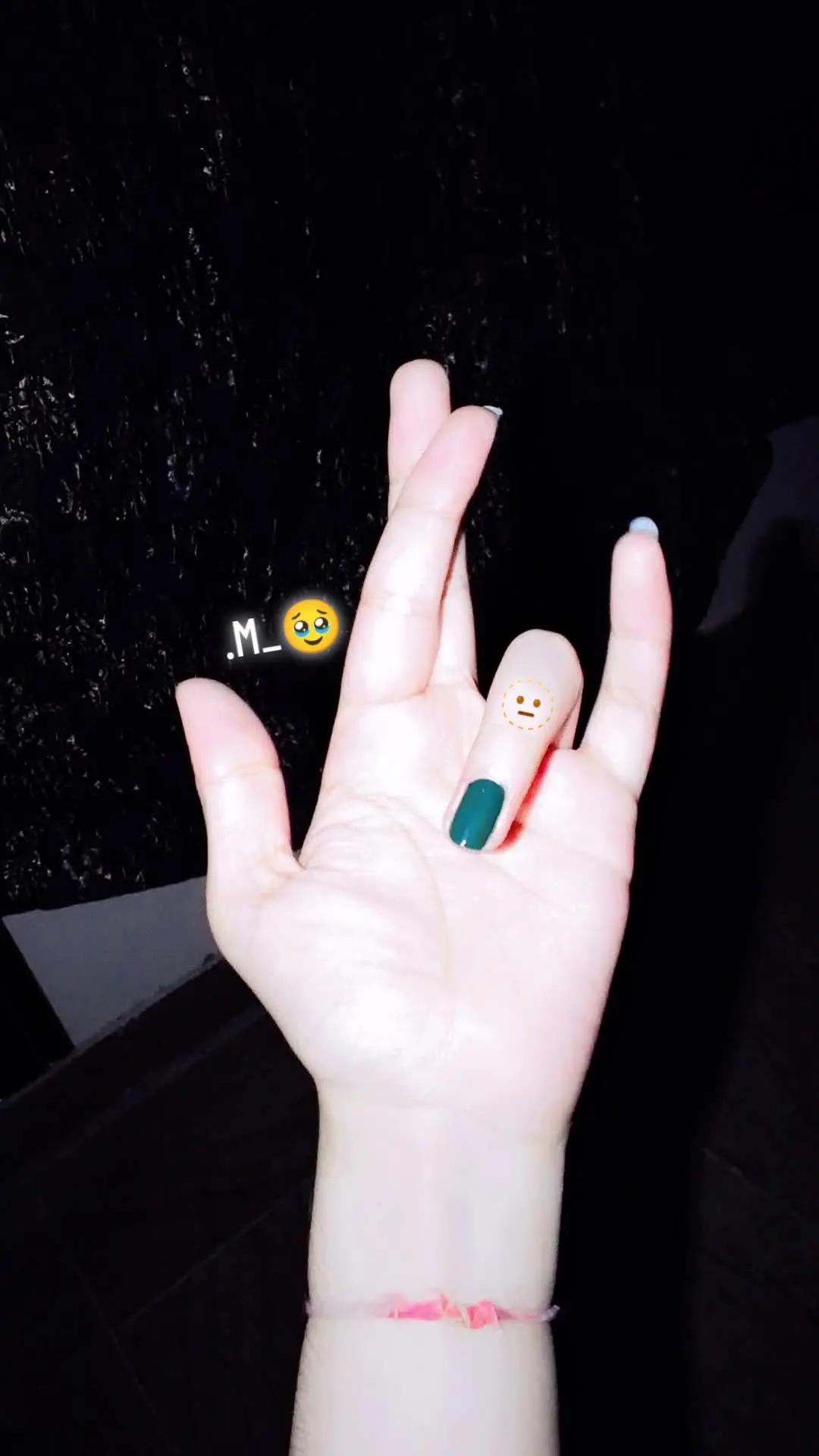 @⁖&weierp;ᬁᴶᵘᵗᵗ ᴼᶠ 𝔮ᵘᵉᵉⁿᬁ⁖&weierp;.