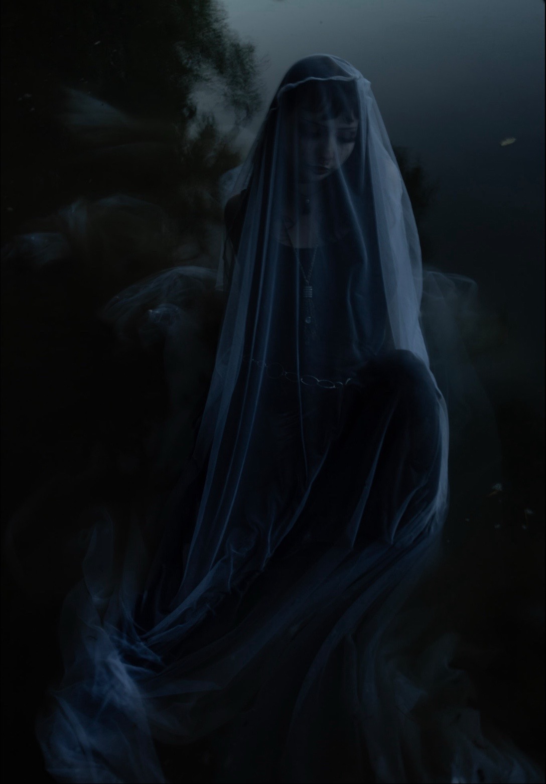 @✧༺ 𝓔𝓶𝓮𝓻𝓪𝓵𝓭 ༻✧
