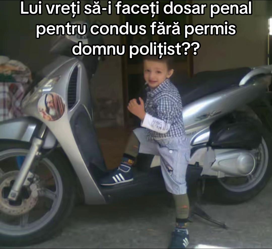 @Nikolas24._