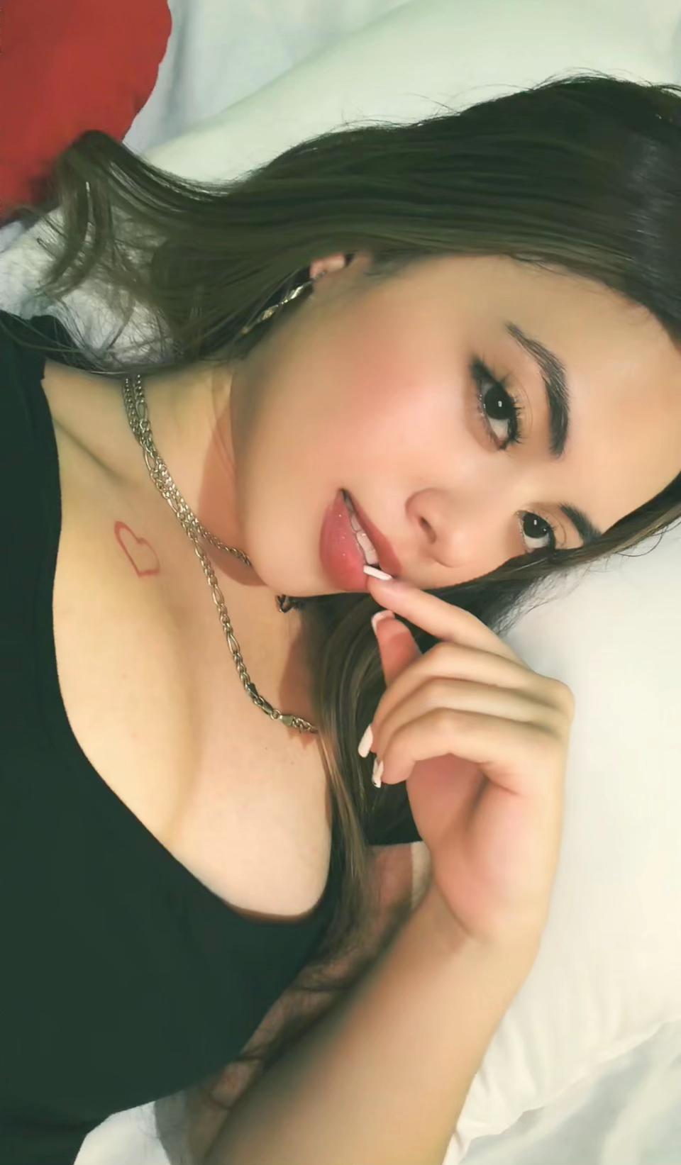 @𝓐 𝓵 𝓲 𝓼 𝓼 ♡ 𝓷