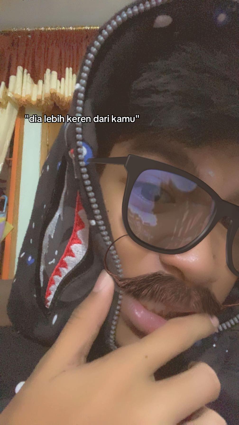 @hakimz002