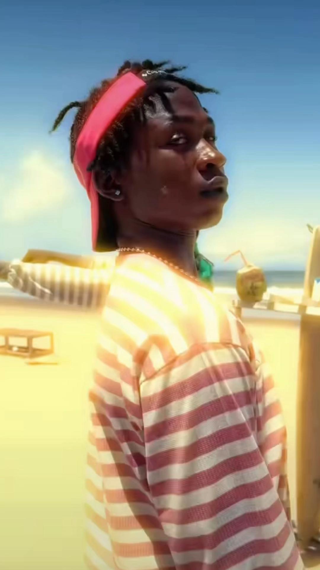 @𝒩𝒾𝒸𝑜𝓁𝑒