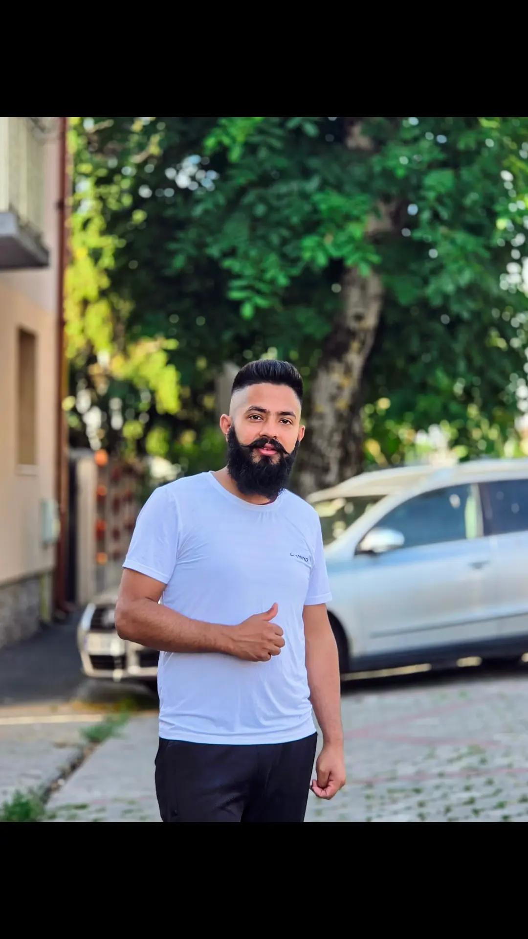 @𝐬𝐮𝐫𝐚𝐳 𝐩𝐚𝐭𝐡𝐚𝐤 🕉️⚜️