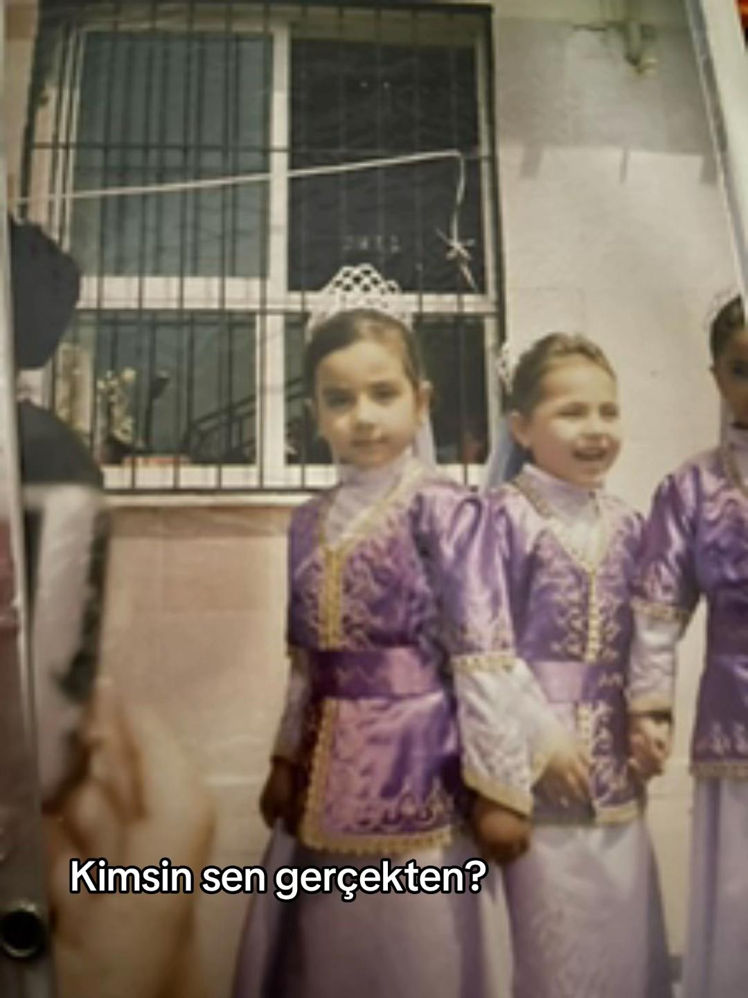 @Ceyda