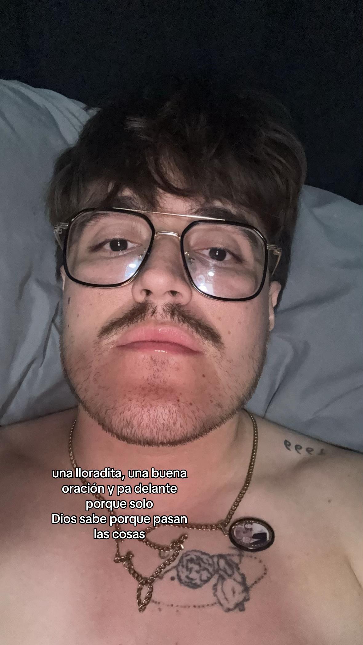 @Esquer