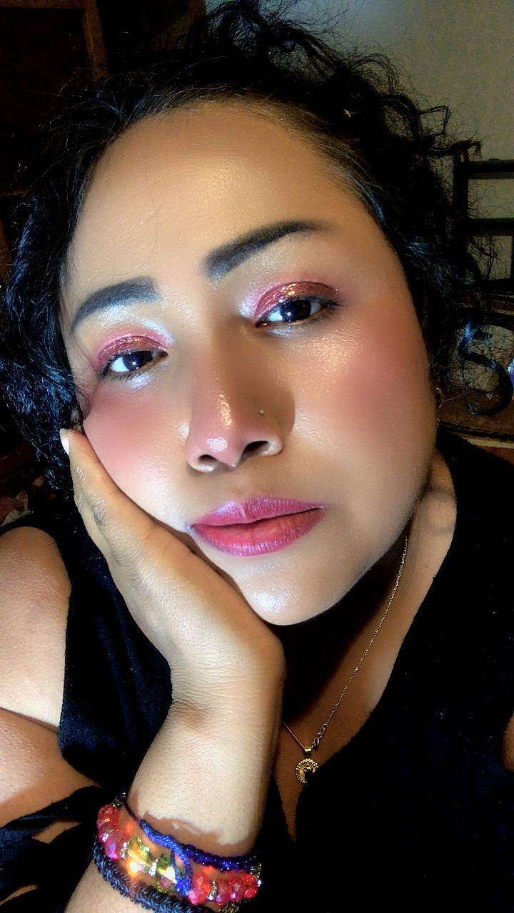 @❤️&zwj;🔥🦄ᶜʰⁱⁿᵃ Bb 👑♑️🦋