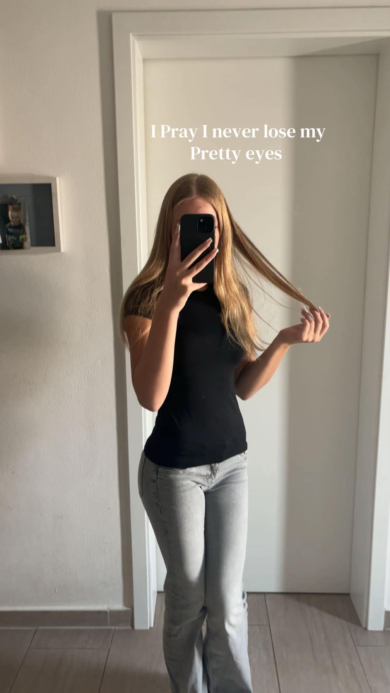 @𝐚𝐢𝐥𝐞𝐞𝐧