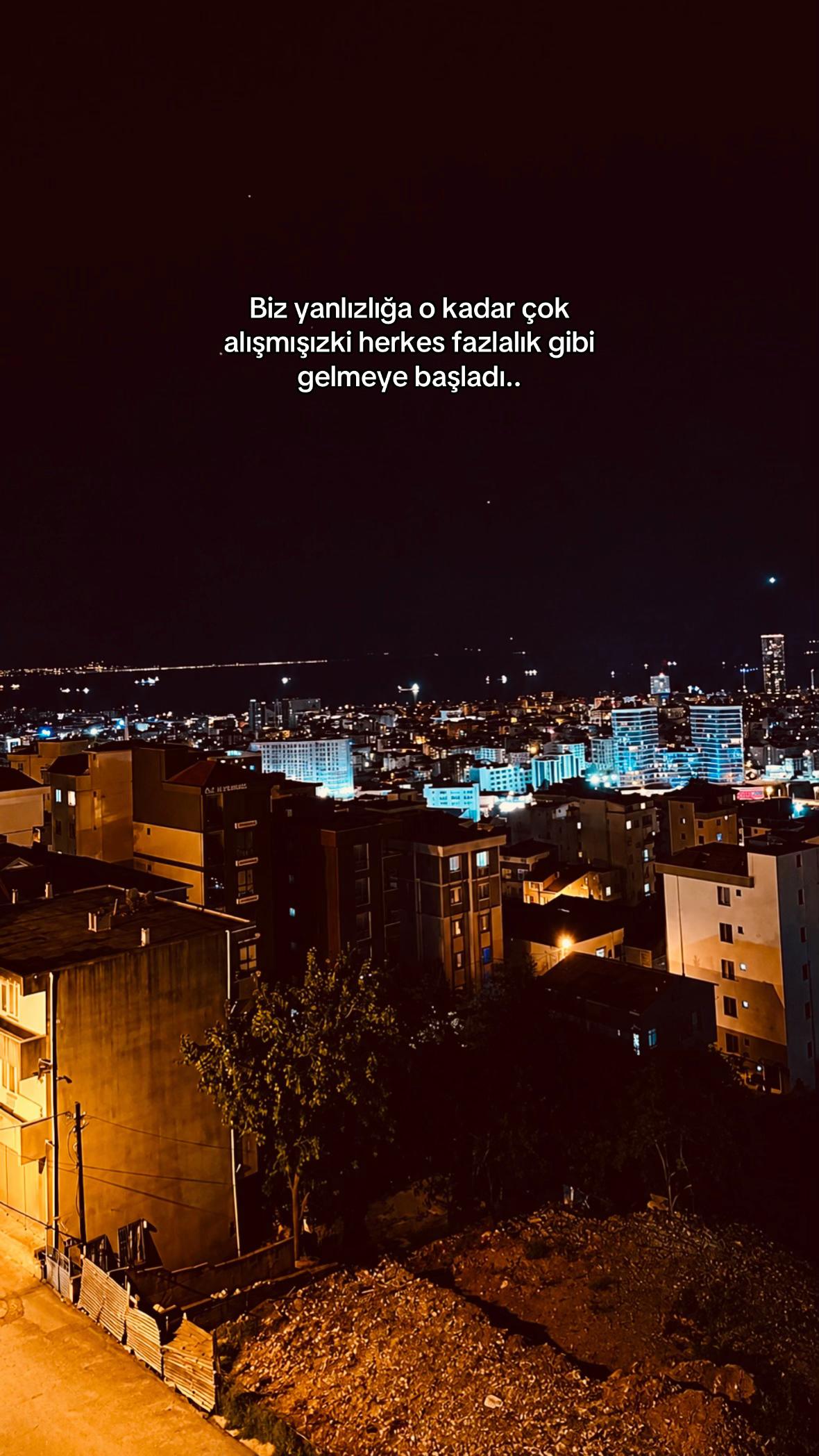 @𝒊,𝒔𝒕𝒐𝒓𝒚