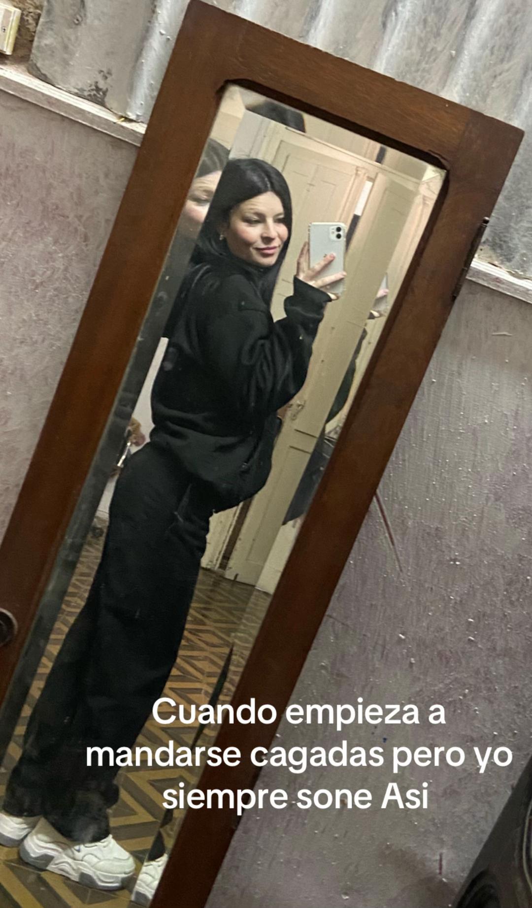 @Ari Acuña