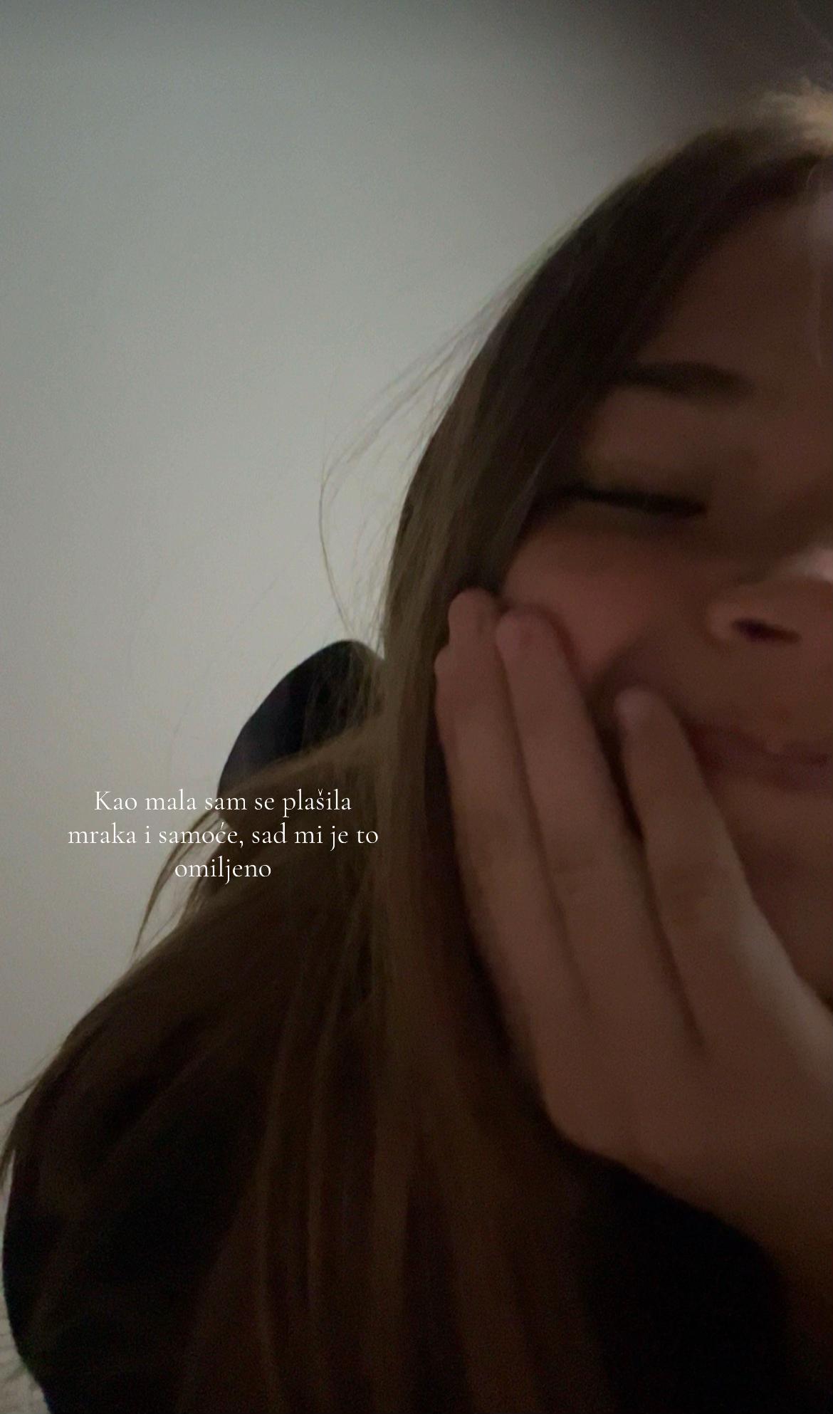 @?