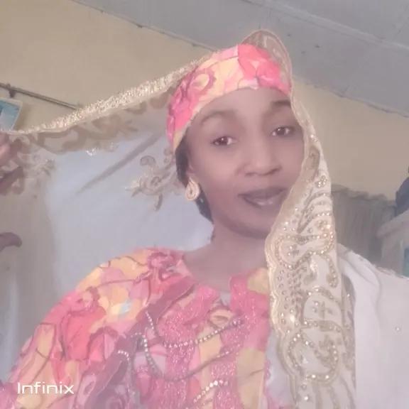 @Queenbm4565