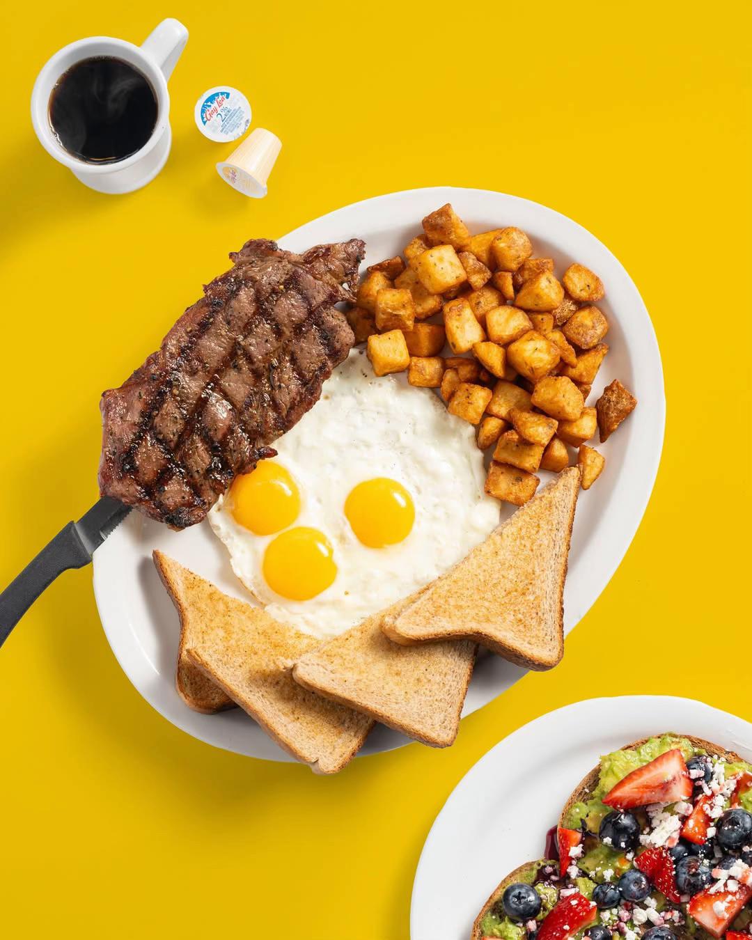 @Flashback Breakfast & Lunch