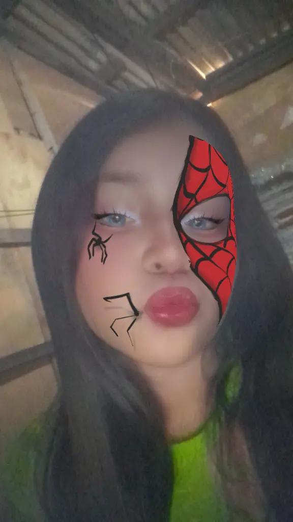 @Nicol 💋 💋