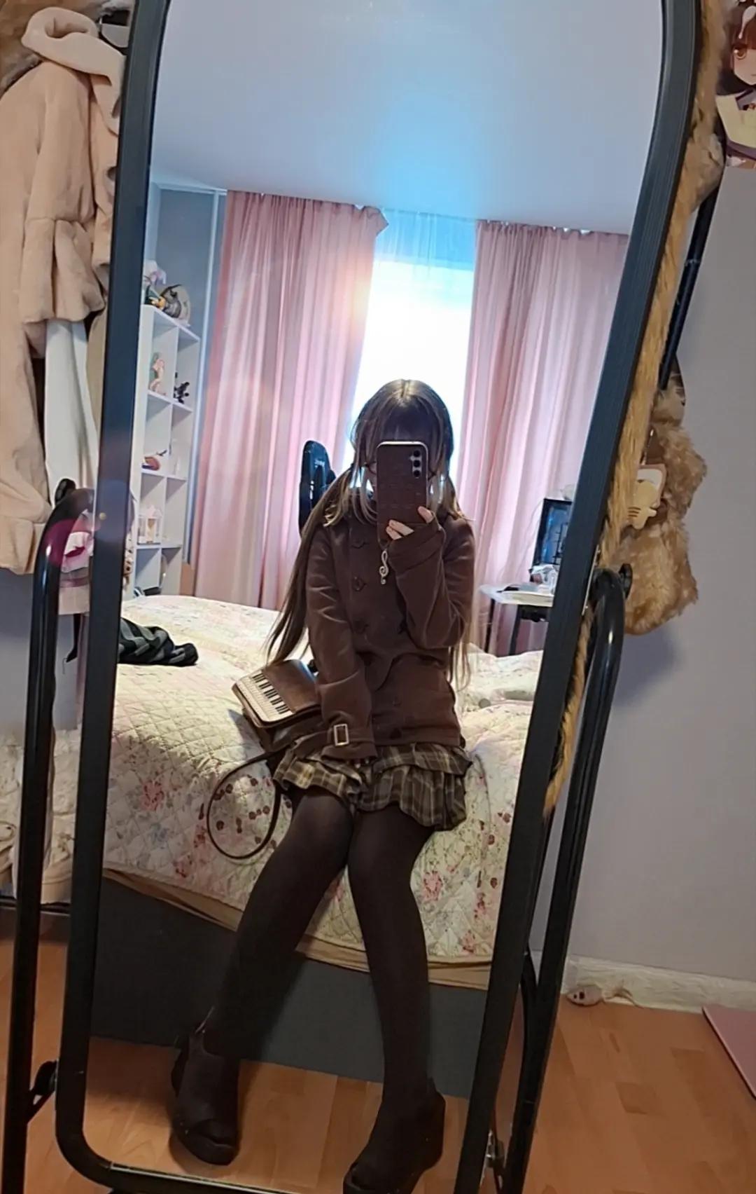 @𝄞𐙚dollzlololita｡⋆୨୧˚