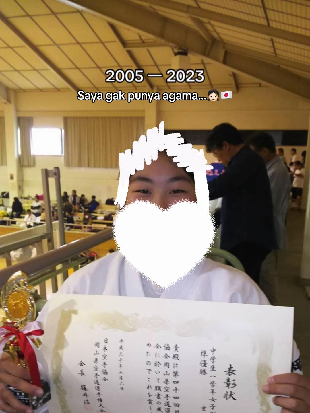 @Akari🧕🇯🇵&times;🇯🇵