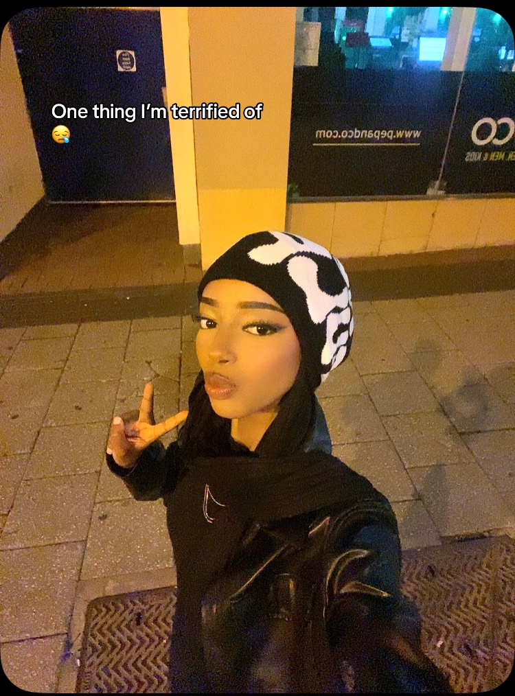 @Riya✨