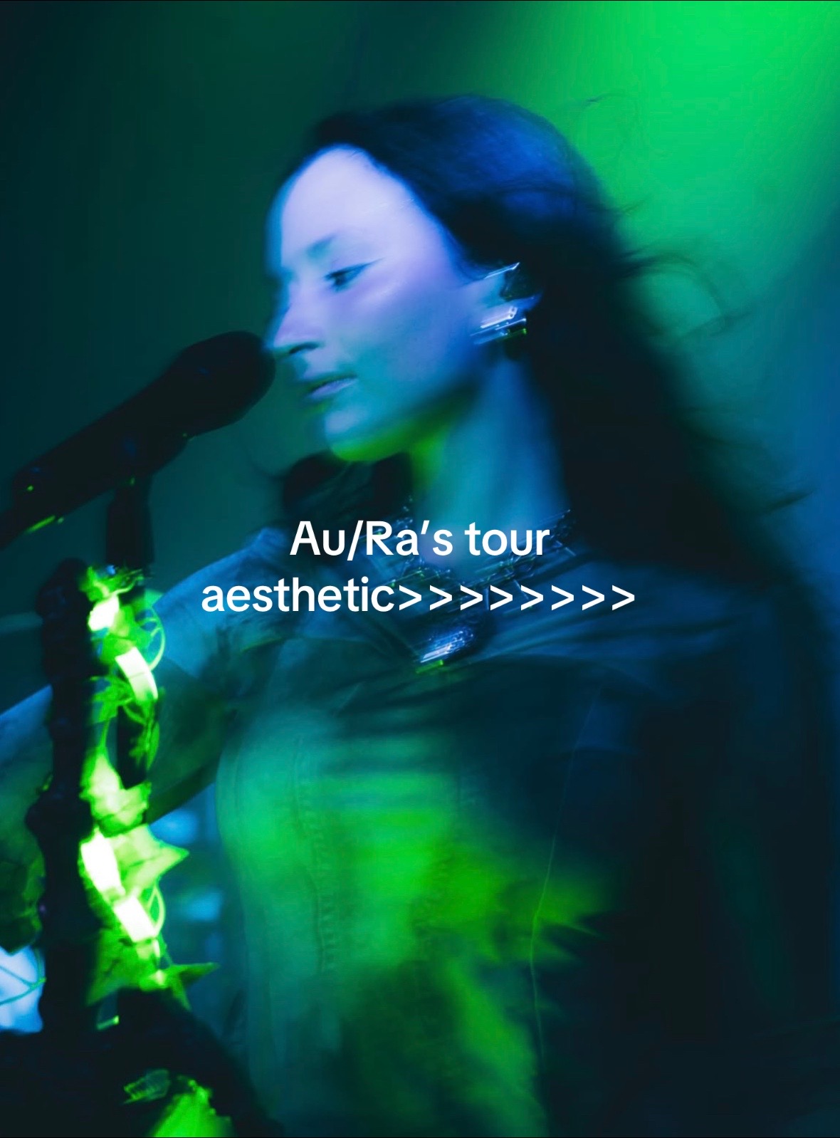 @pieceofaura