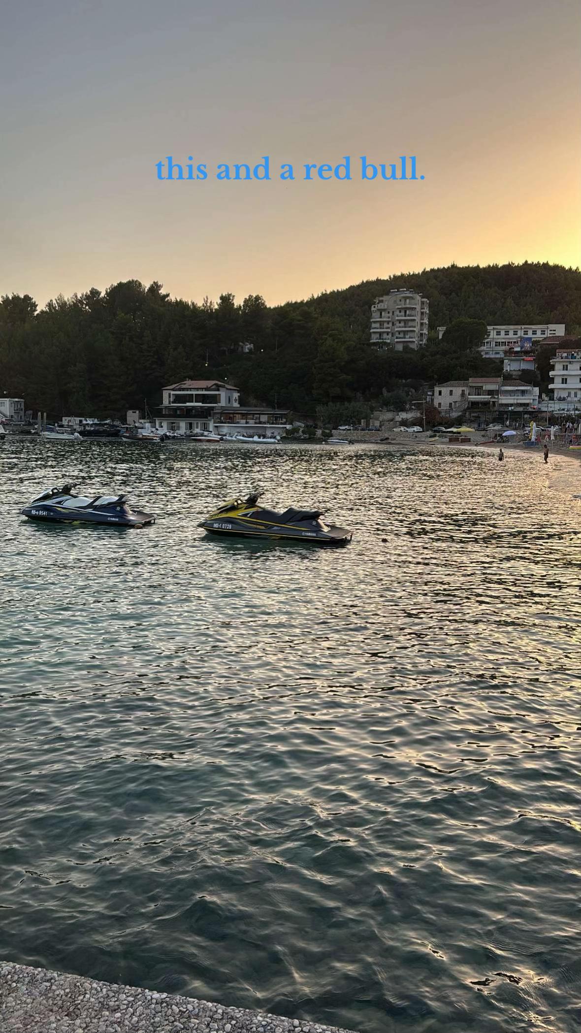 @🇦🇱