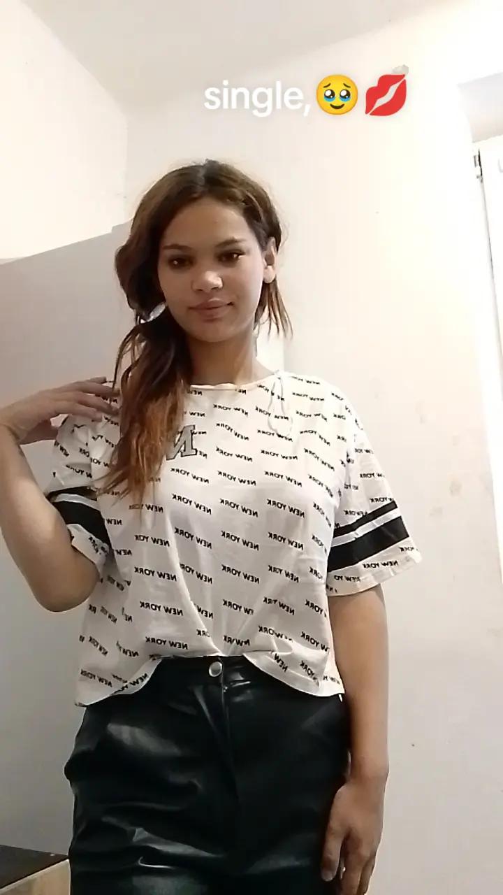 @v&aring;&ntilde;&euml;śk&auml; 🥹🦋🫶