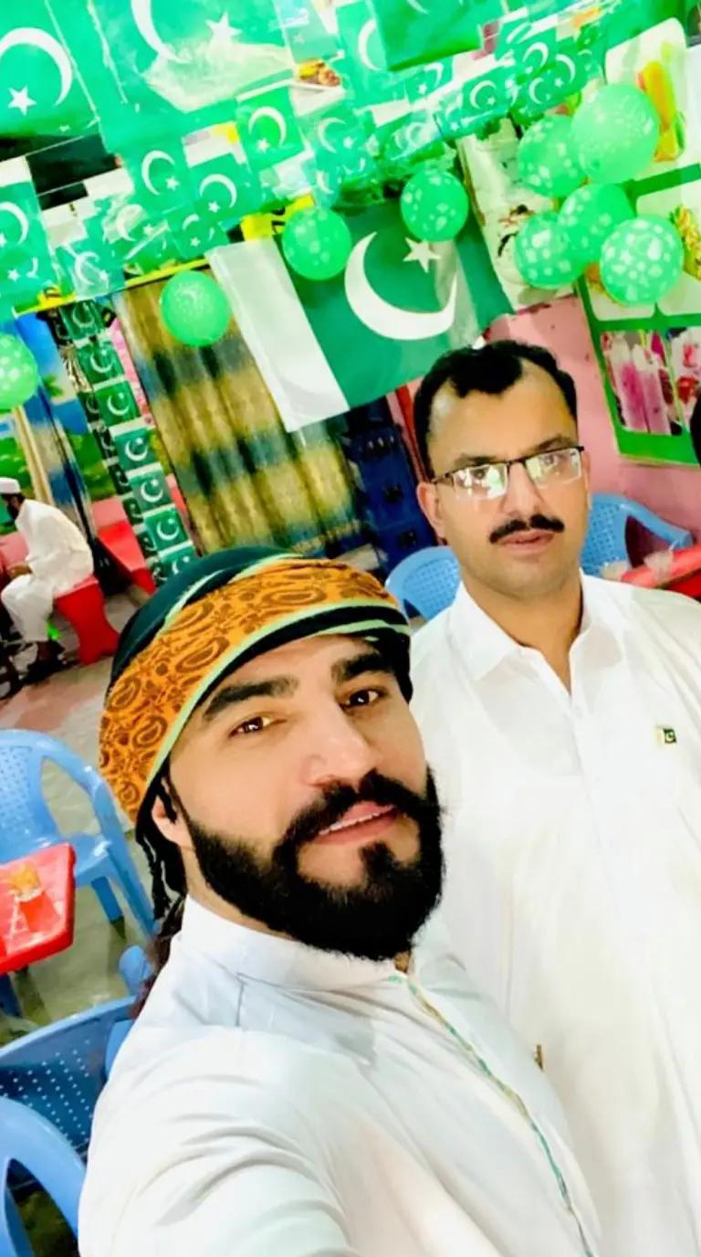 @Laiq Zada