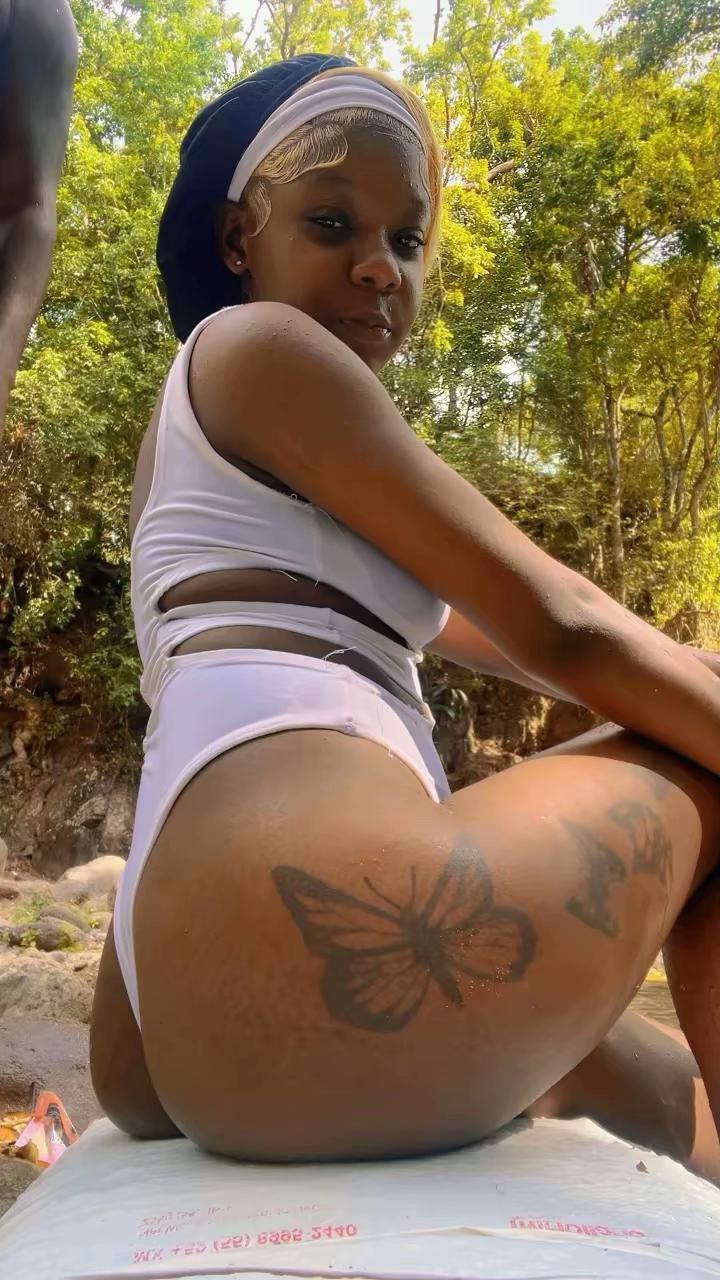 @shaniek_0