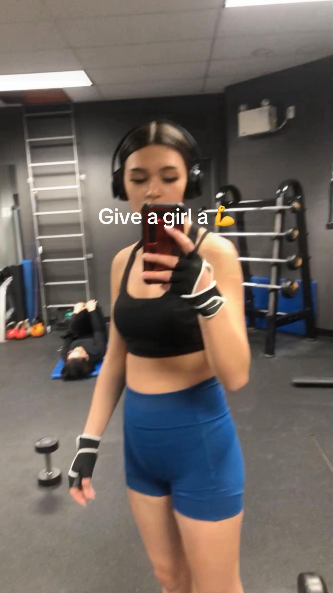@KiaraLift