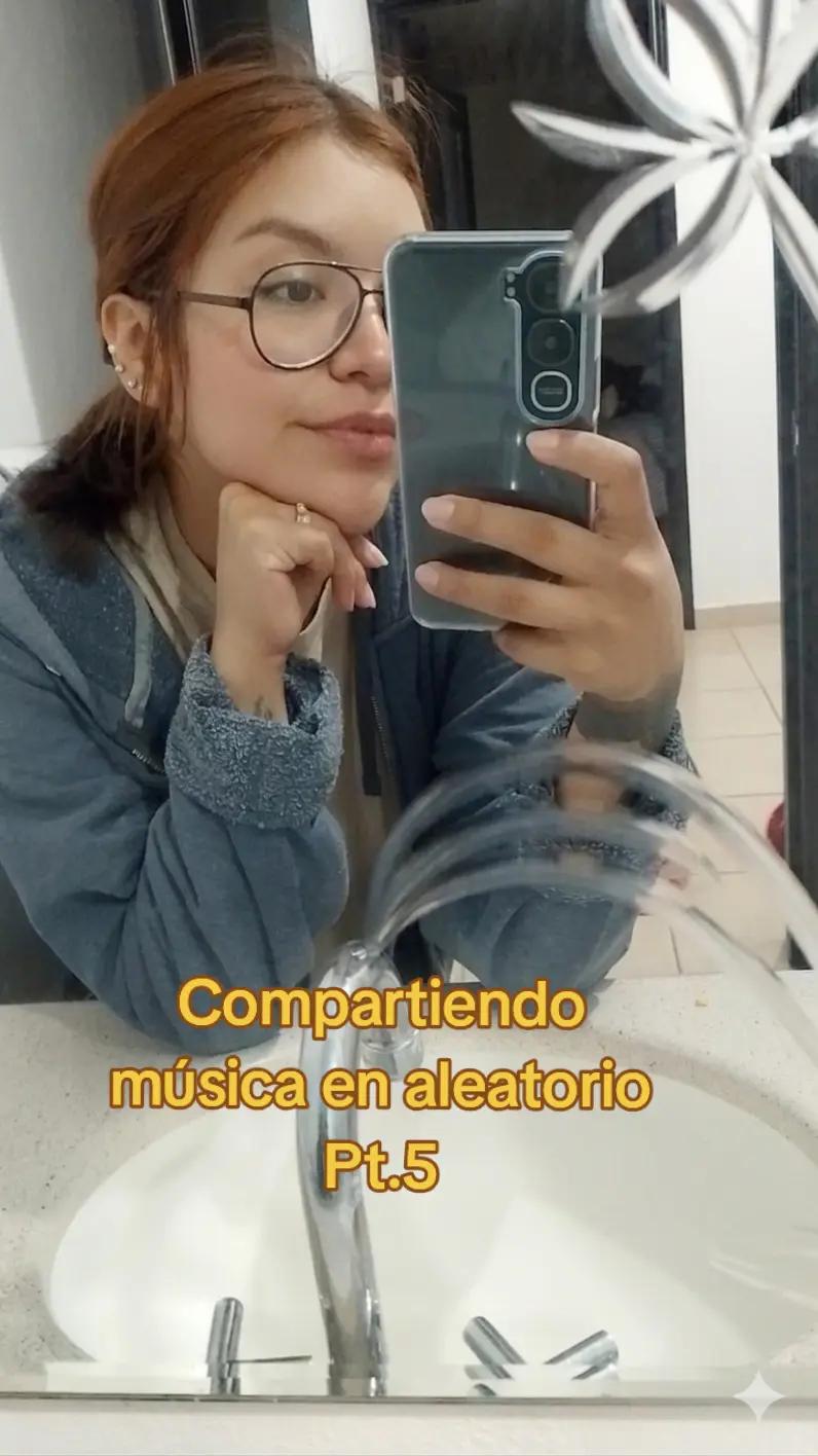 @@LaVañaPaola
