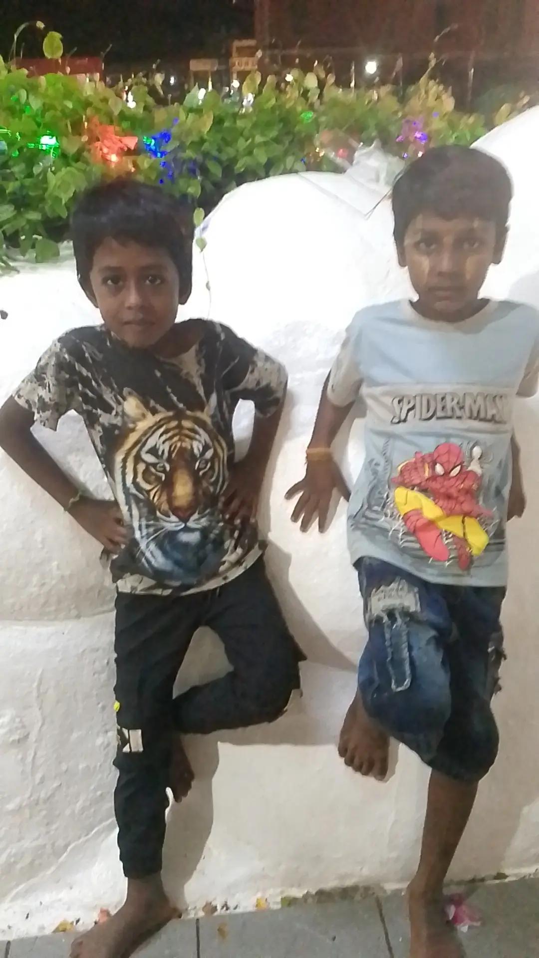 @gayathin