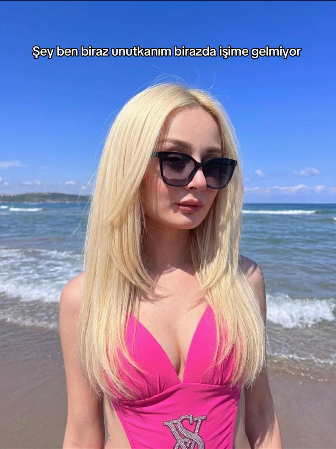 @𝓒 ☆